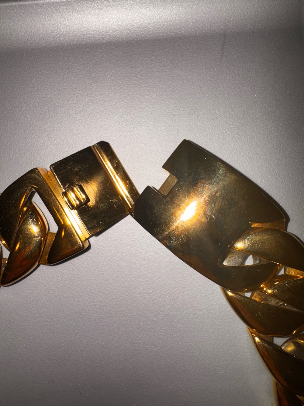 Chunky Gold colored Link - Picture 2 of 5